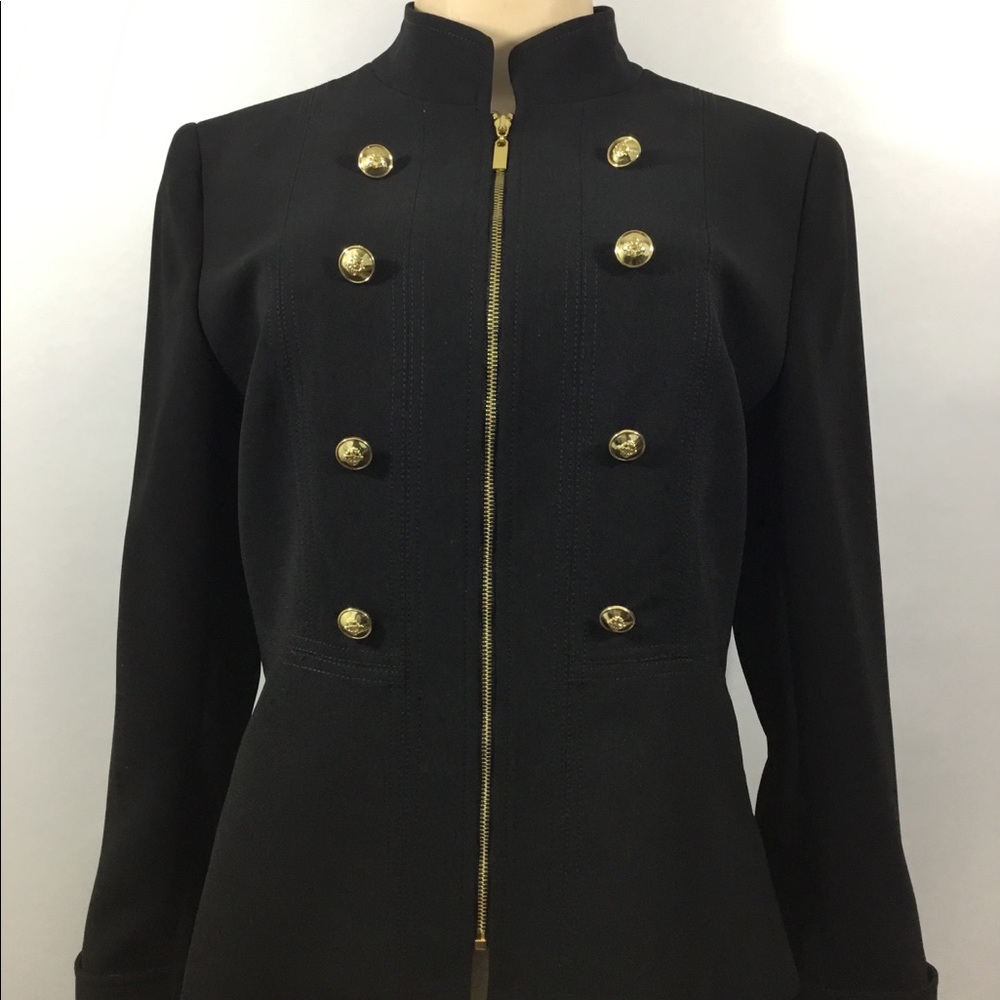 Suit blazer Tahari Size 8pm